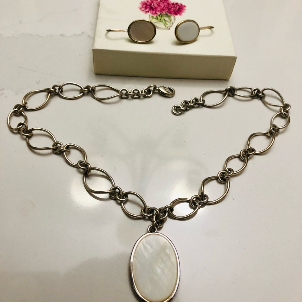 Set Necklace & Earrings Sterling Silver Link  With Mother of Pearl Pendant